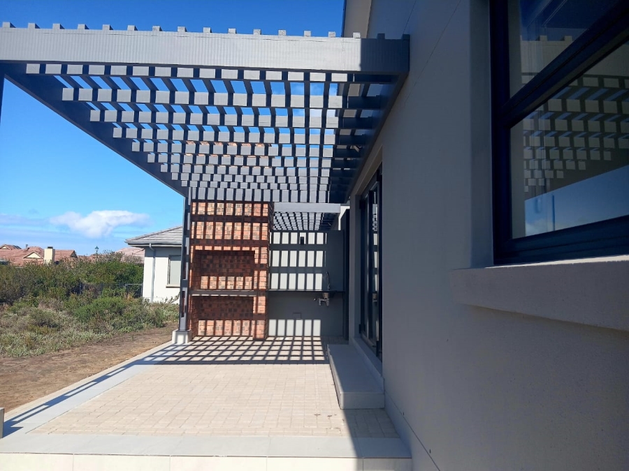 To Let 3 Bedroom Property for Rent in Dana Bay Western Cape